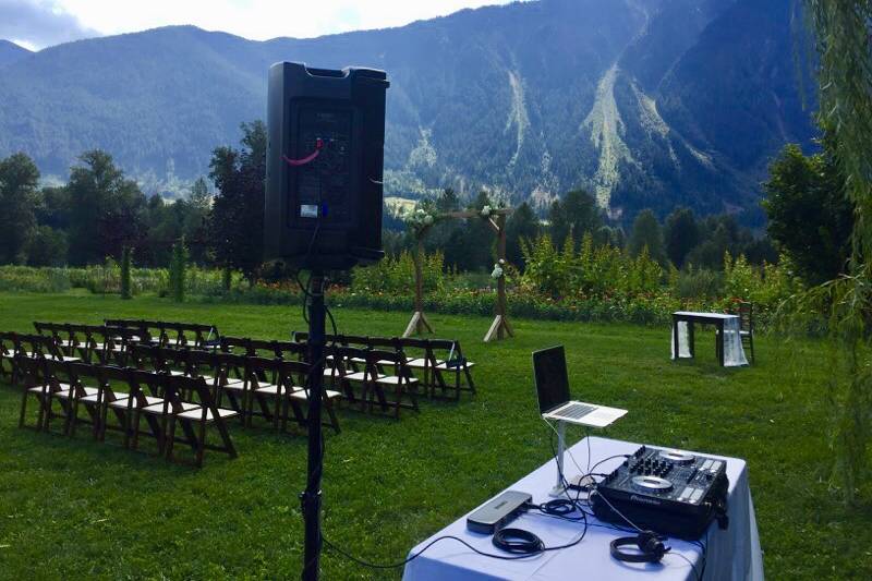 North Arm Farm Wedding DJ