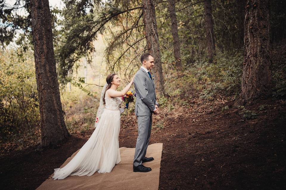 First Look & Vows in the woods
