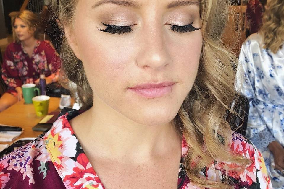 Bridesmaid makeup