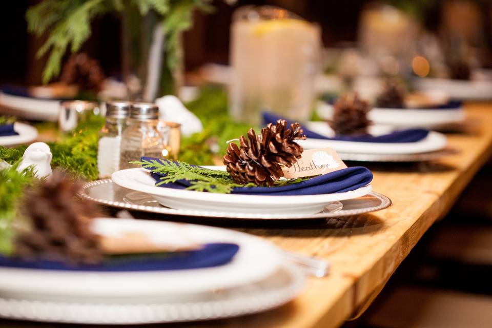 Rustic table decor