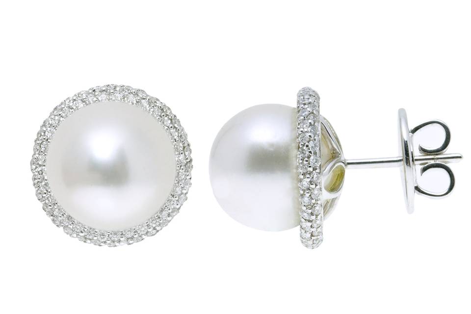 Pearl earrings