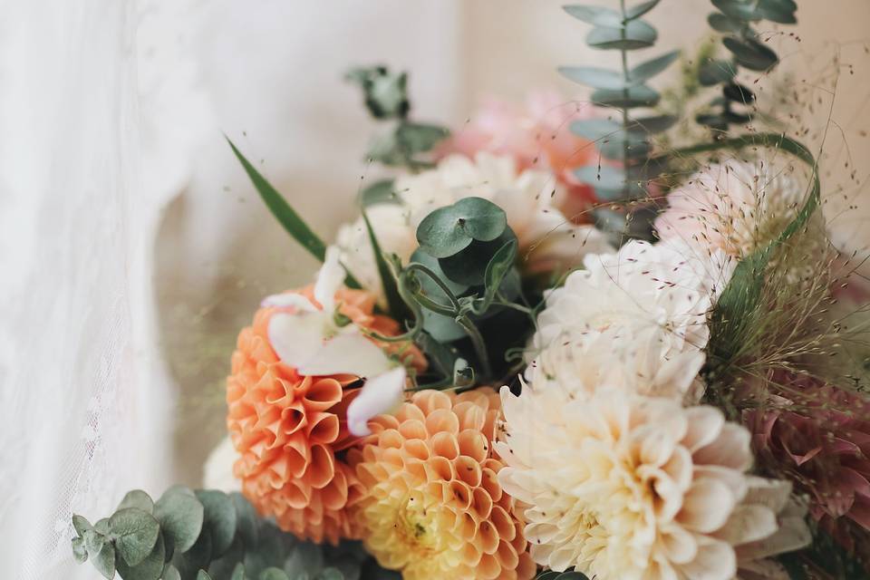 Wood and floret