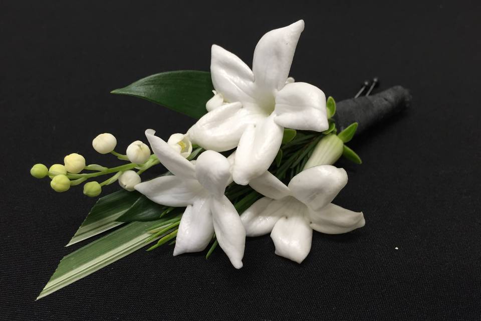 Grooms boutonniere