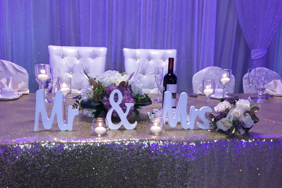 Honour table decor