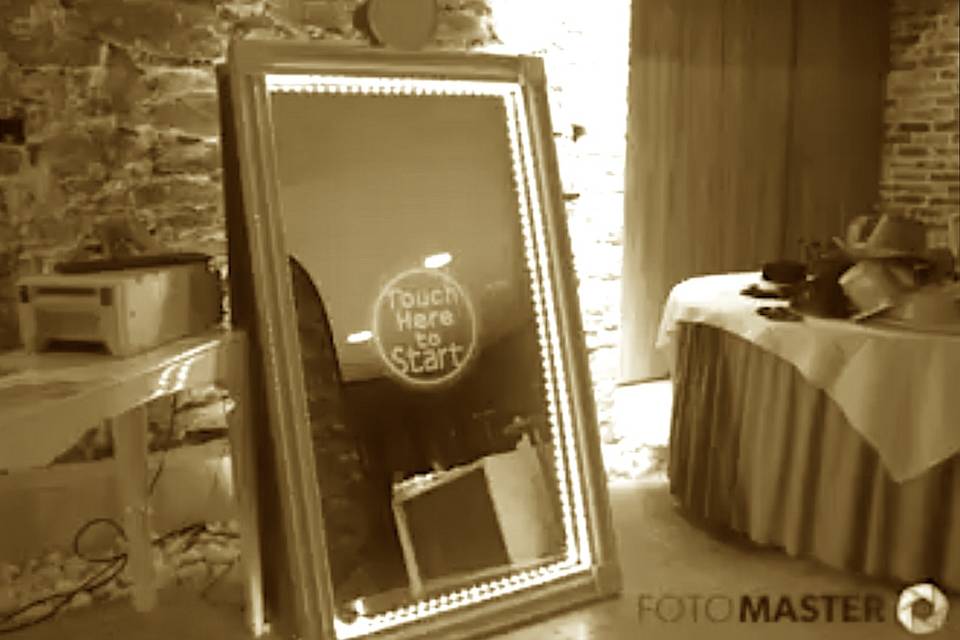 Mirror Photo Booth