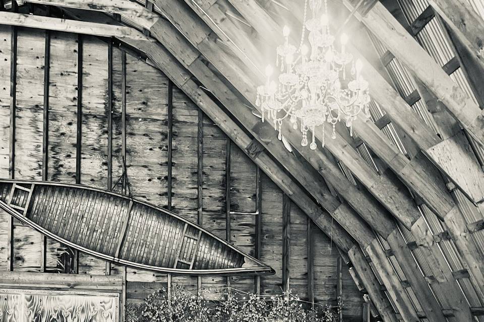 Rustic chic barn weddings