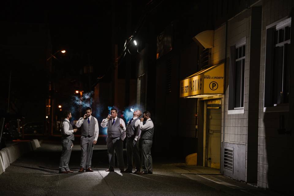 Night photo, groomsmen cigars.