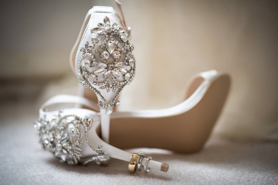 Brides Shoes and the Rings