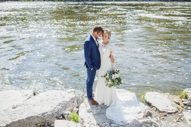 Paris Ontario Wedding