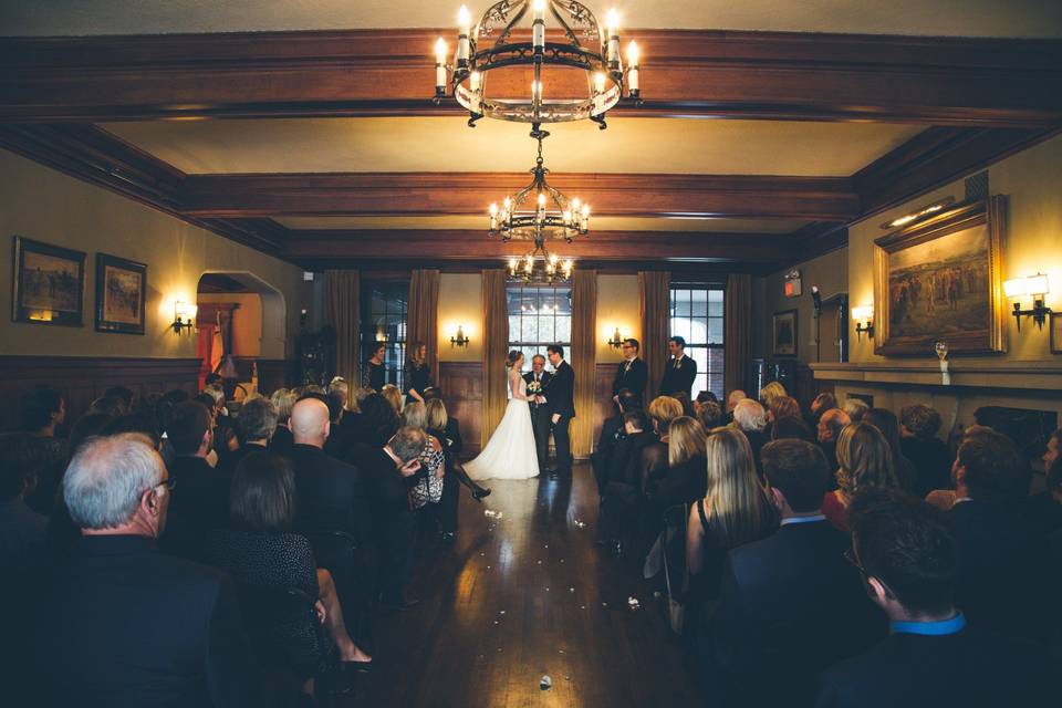 Royal Ottawa GC Winter Wedding