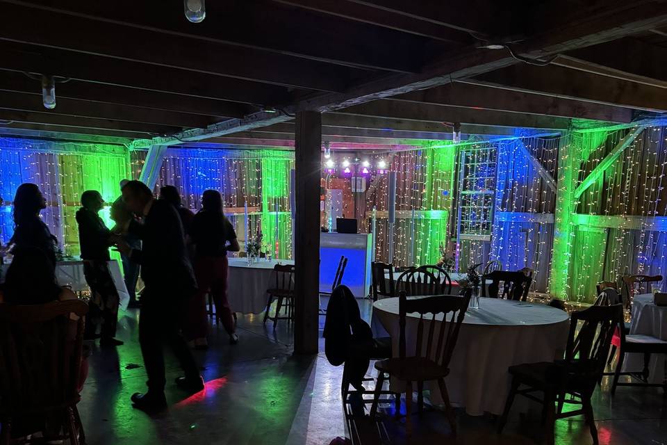 Barn Wedding Uplighting
