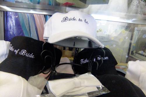 Bride-to-be-hats