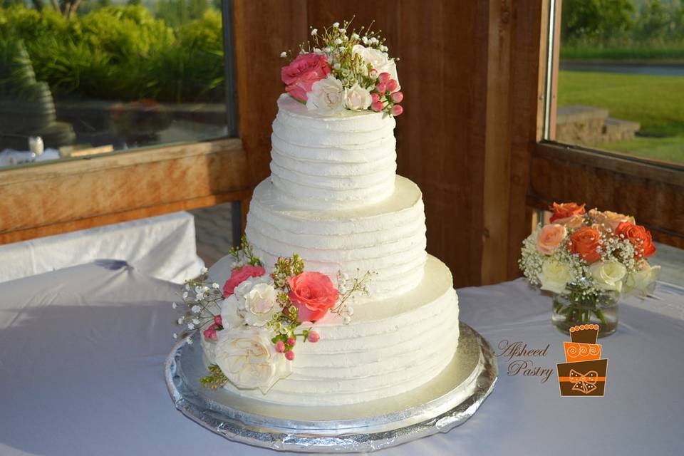 Summer Wedding Cake