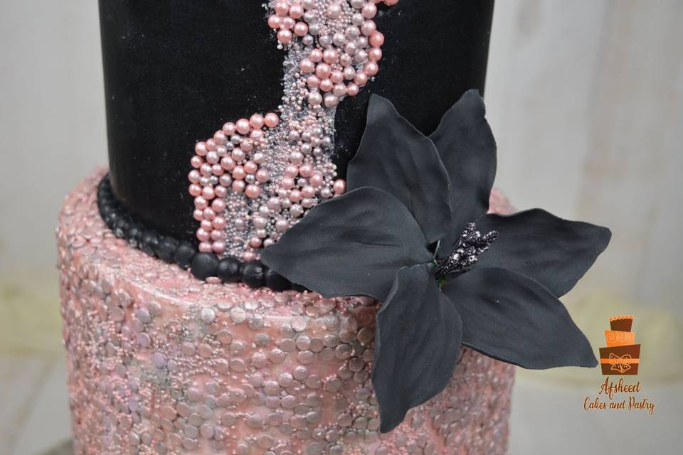 Black lily with rose gold