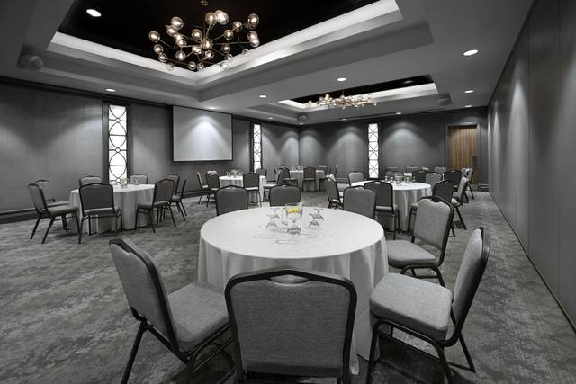 Hilton Garden Inn Toronto Airport