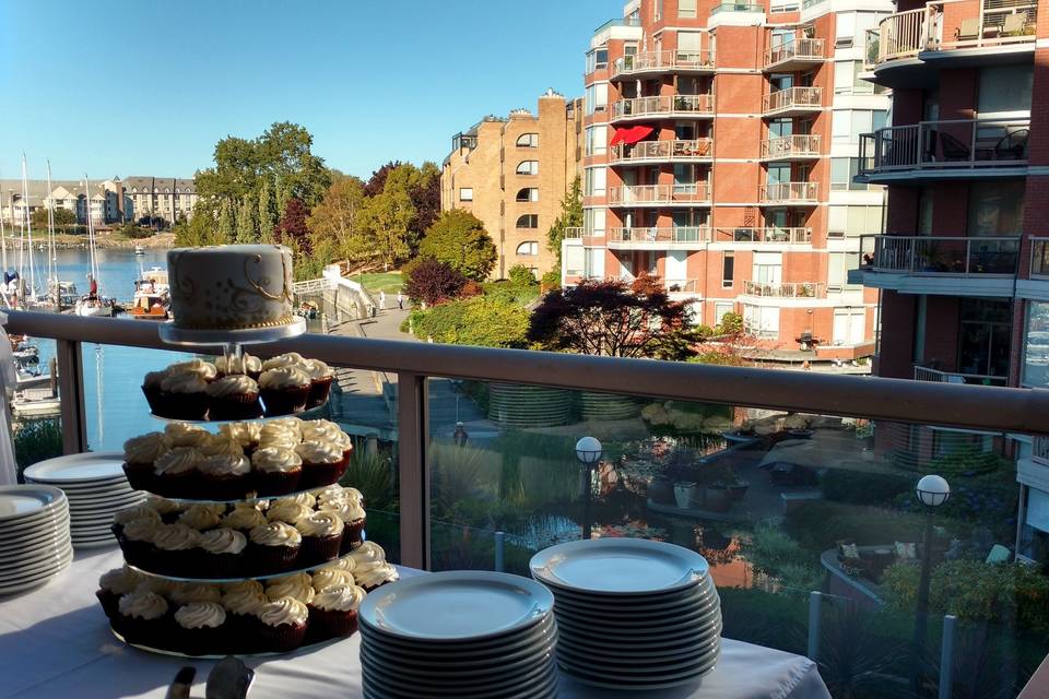 Cupcakes on the Patio