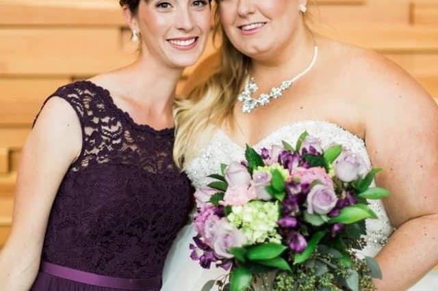 Bride & Bridesmaid