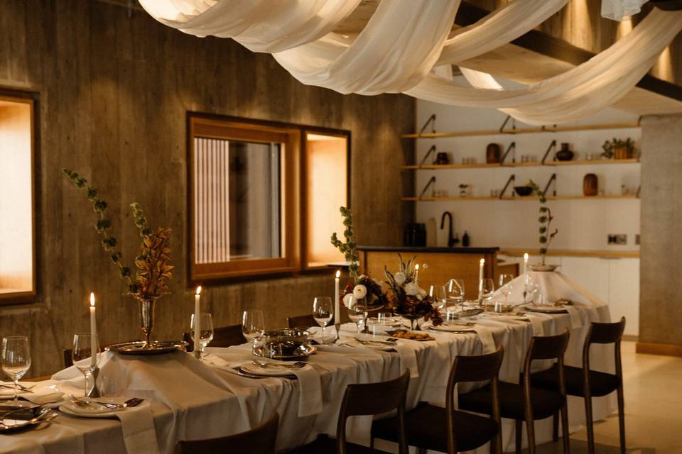 Form - Intimate Dinner