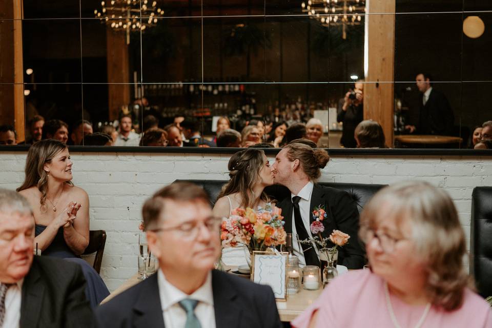 Sh table