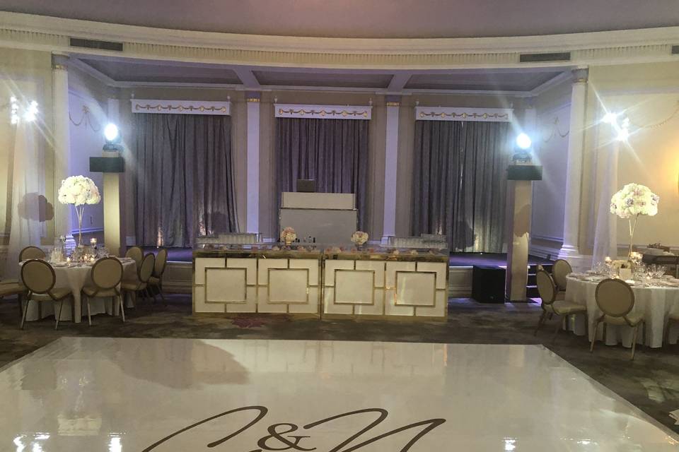 White ballroom