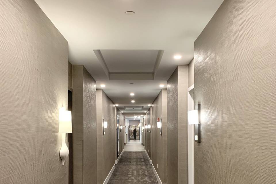 Hallway access to Banquet Room
