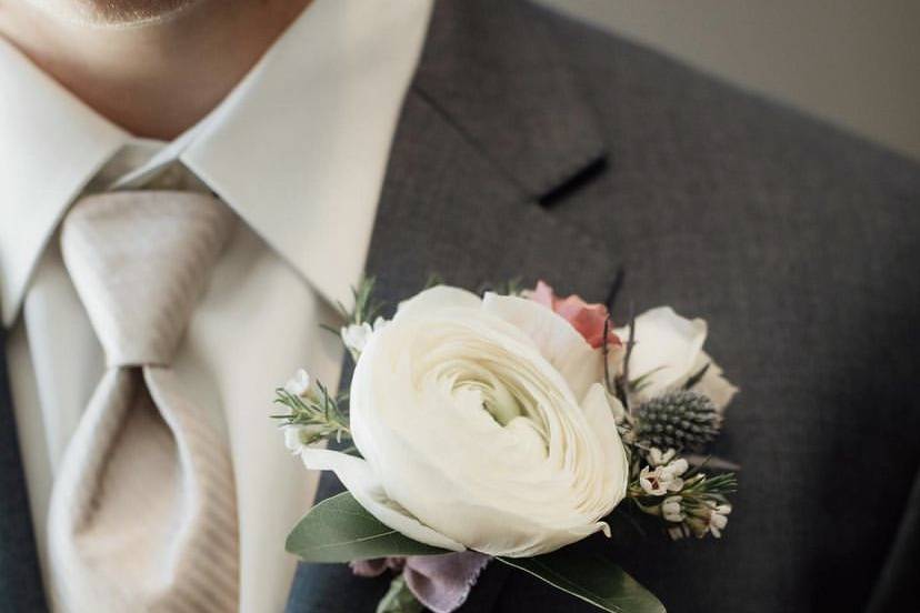 Classic buttonhole