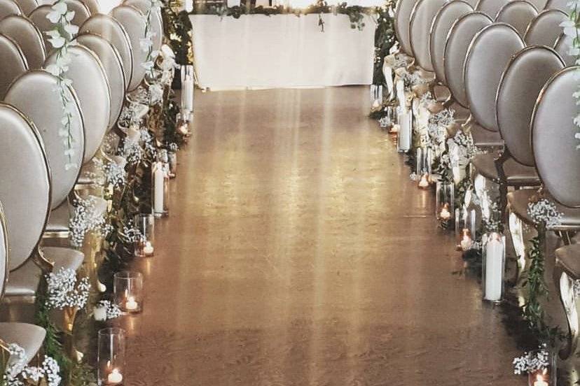 Aisle decor