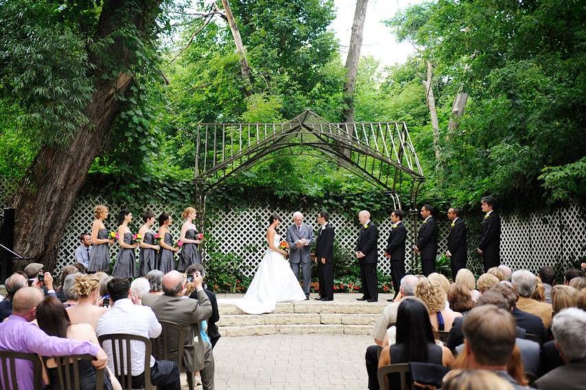 Outdoors ceremony