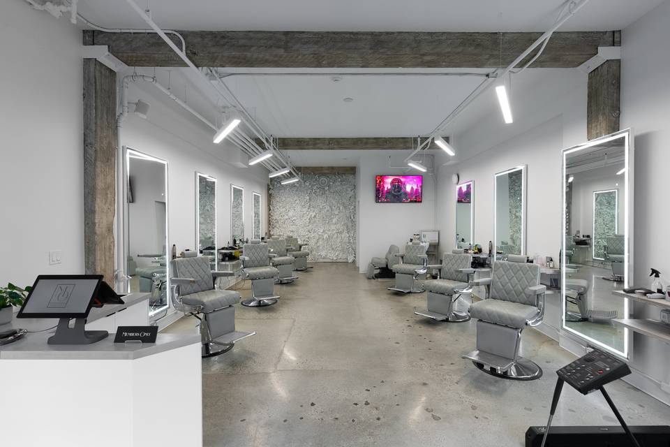 Members Only Grooming Lounge