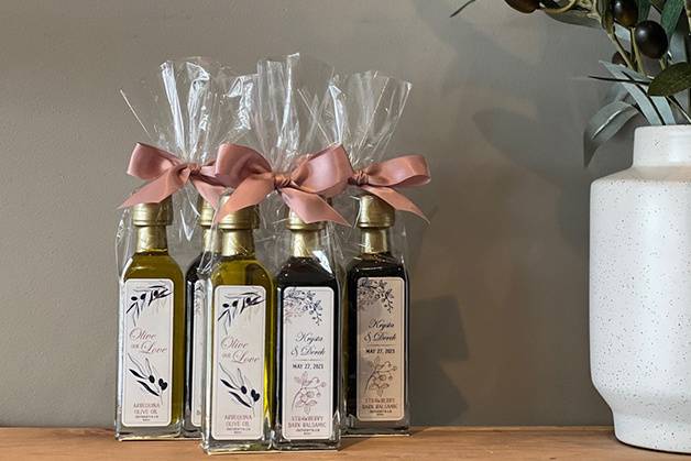 Della Terra Artisan Olive Oils & Balsamics