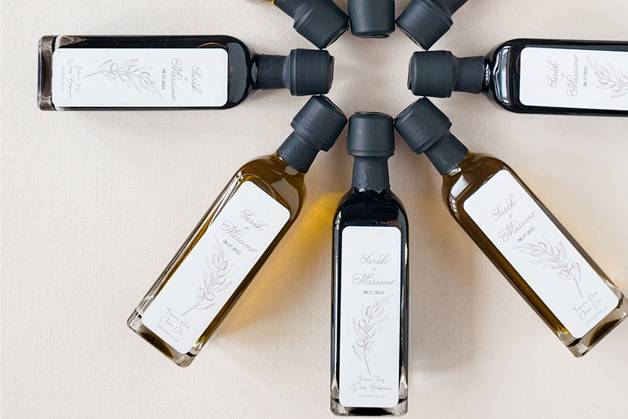 Della Terra Artisan Olive Oils & Balsamics