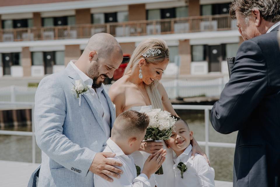 Family photo during wedding ce