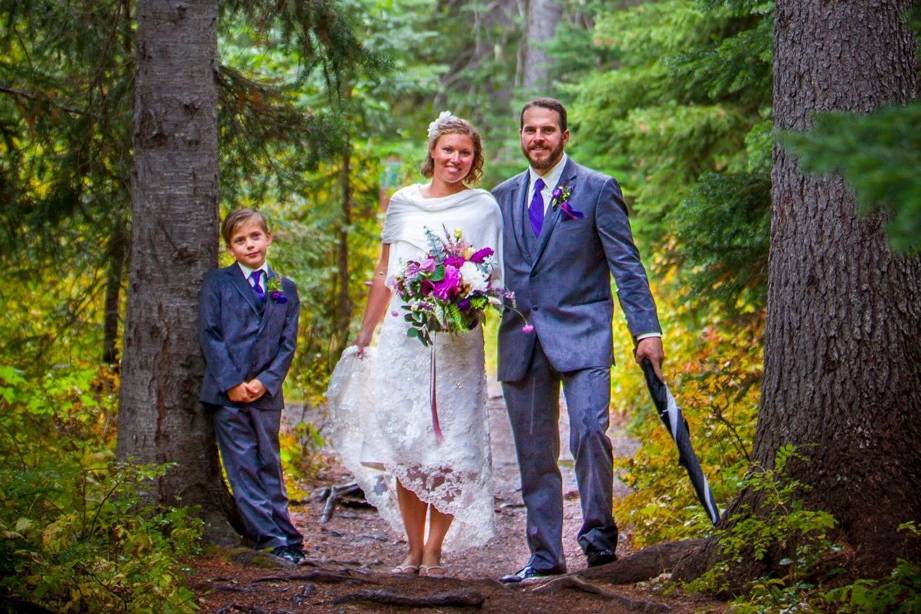 Lightning Lake wedding