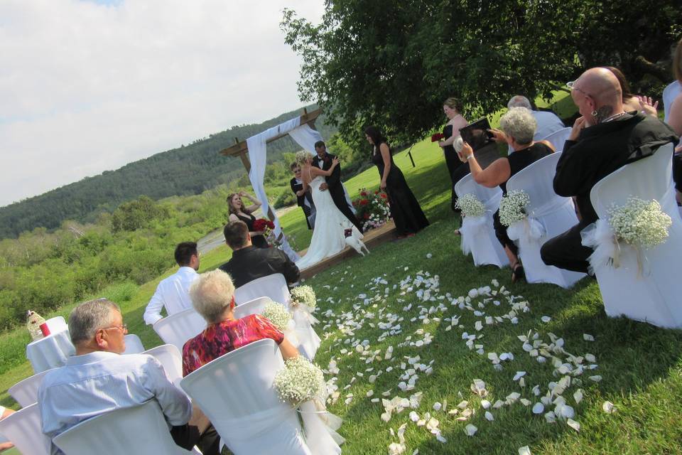 Saskatchwan Outdoor weddings