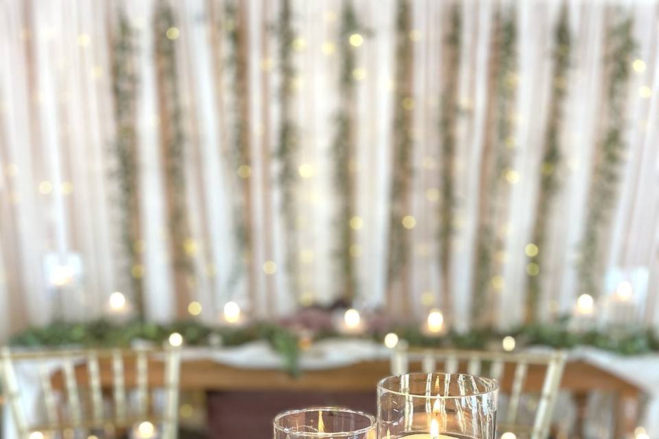 Vines draped at head table