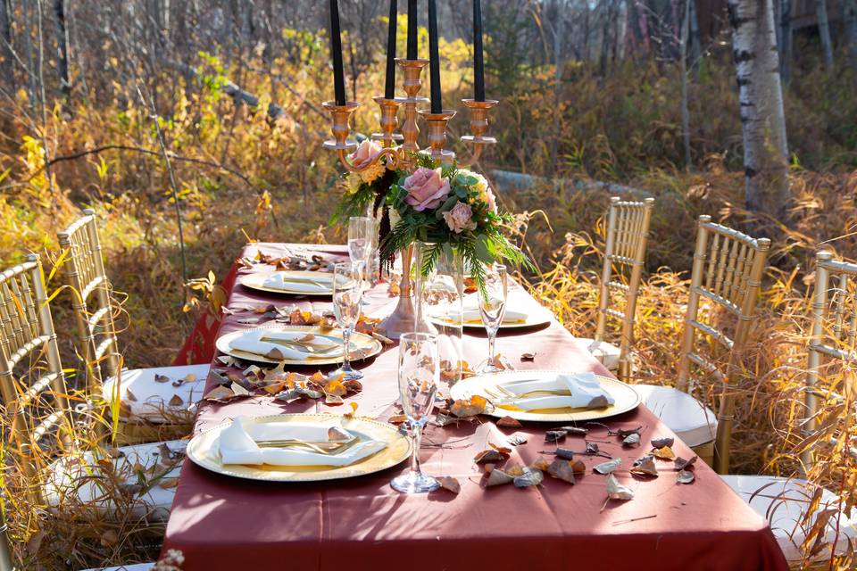 Autumn tables settings