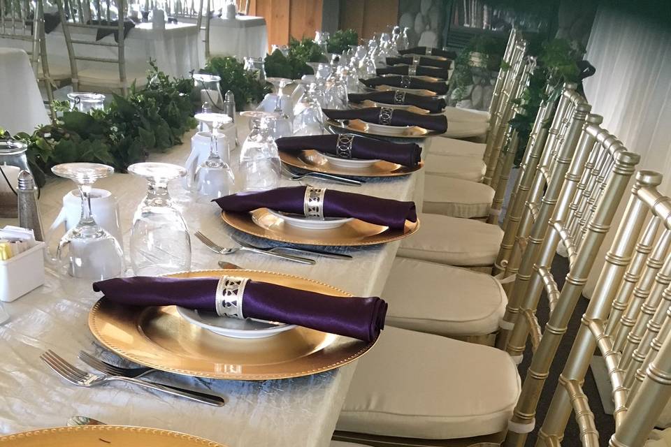 Head table settings