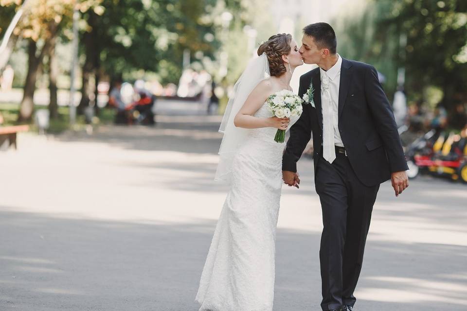 WEDDING
