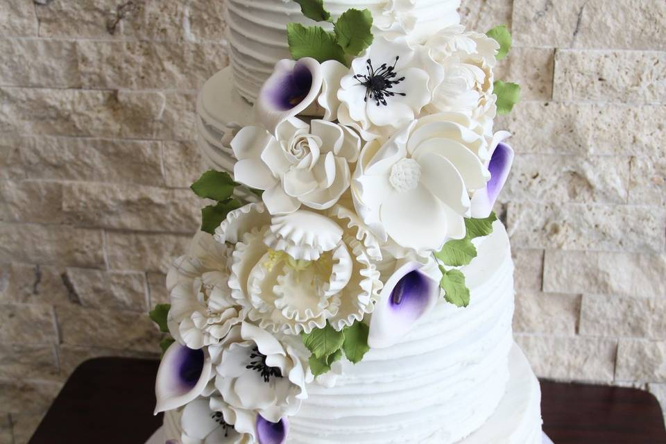 Sugar floral buttercream