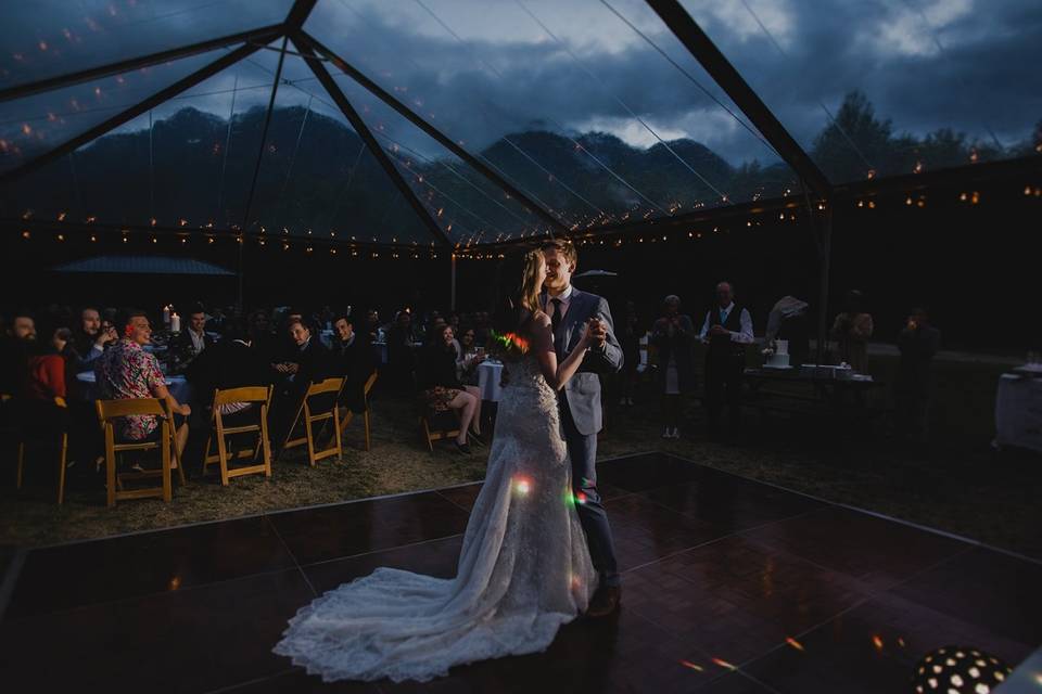 The first dance - Logan Swayze Photography