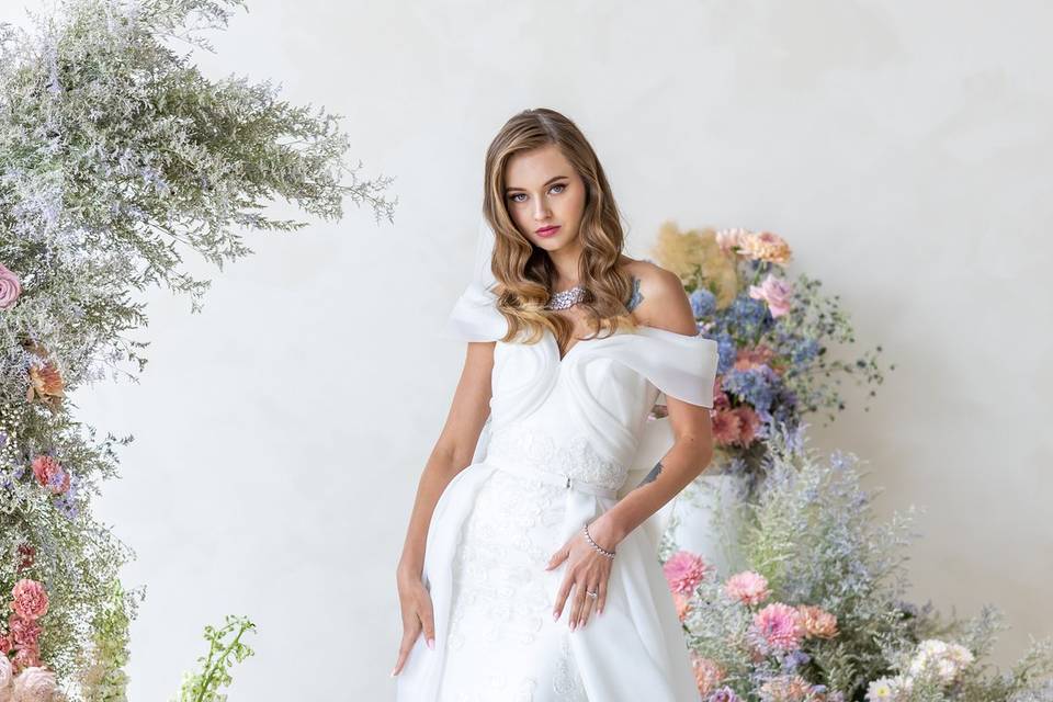 CHICELY BRIDAL 2023 COLLECTION