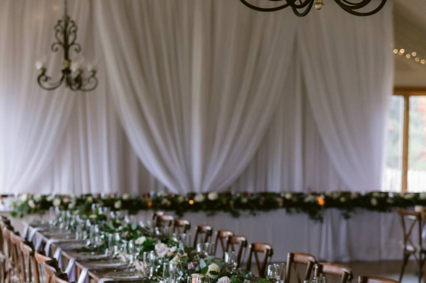 Floral garland table runner