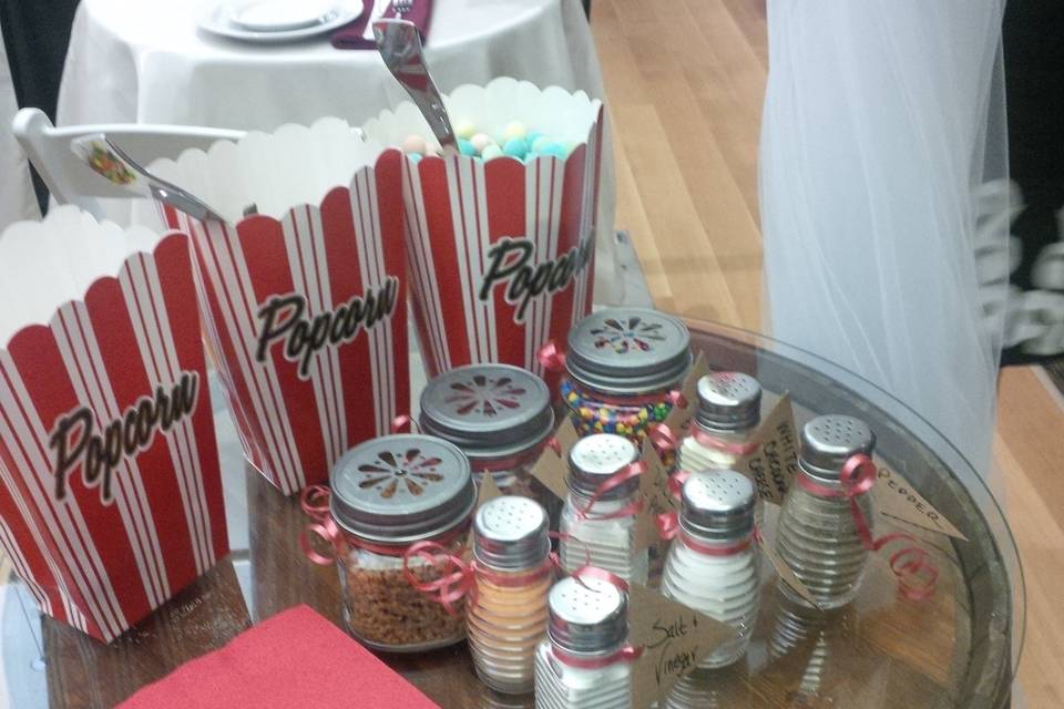 Popcorn bar