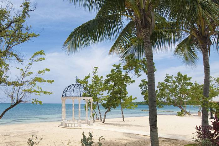 Sandals Whitehouse Beach Gazebo.jpg