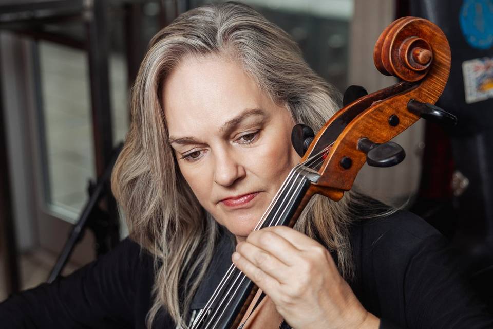 Ten Strings and a Bow - Cello & Guitar Duo