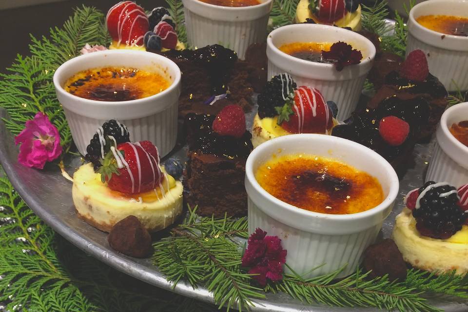 Two-tier winte dessert platter