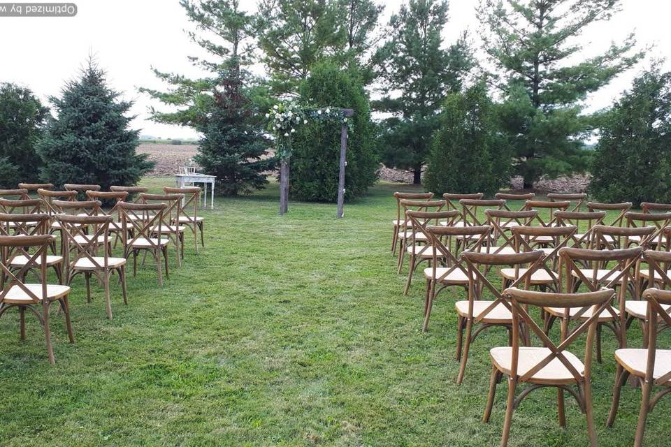 Kaitlyn&Ben-Side Yard Venue