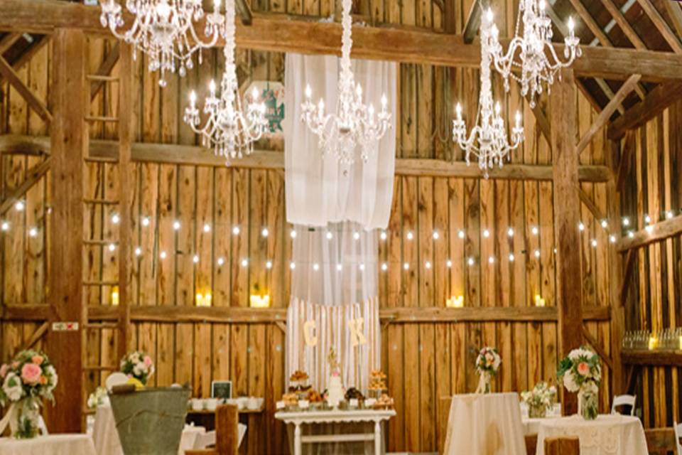 Barn Lighting & Drape