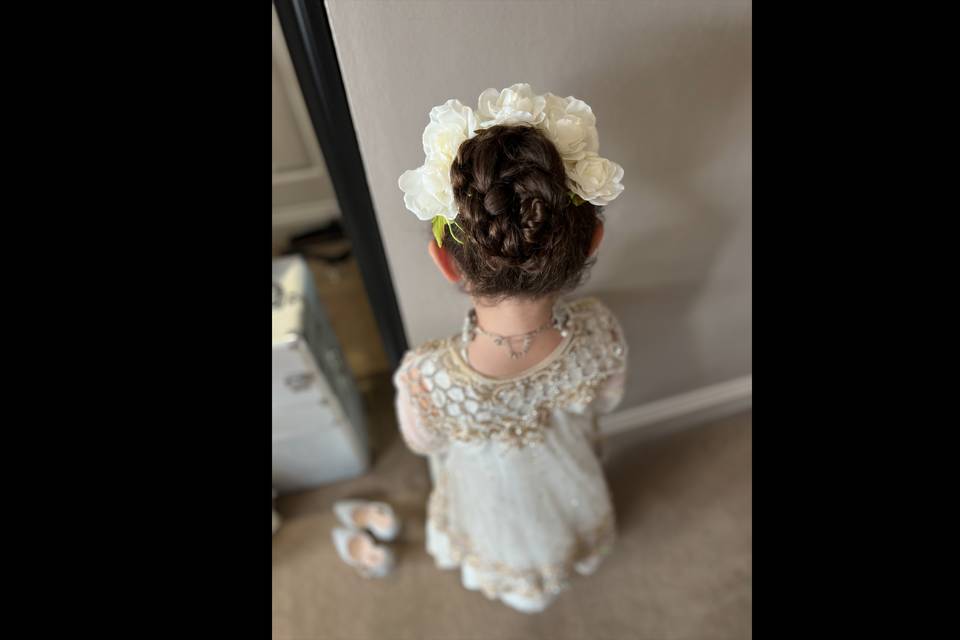Flower girl hairstyle