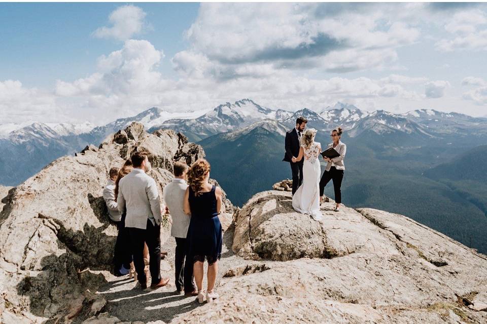 Meet your wedding officiant